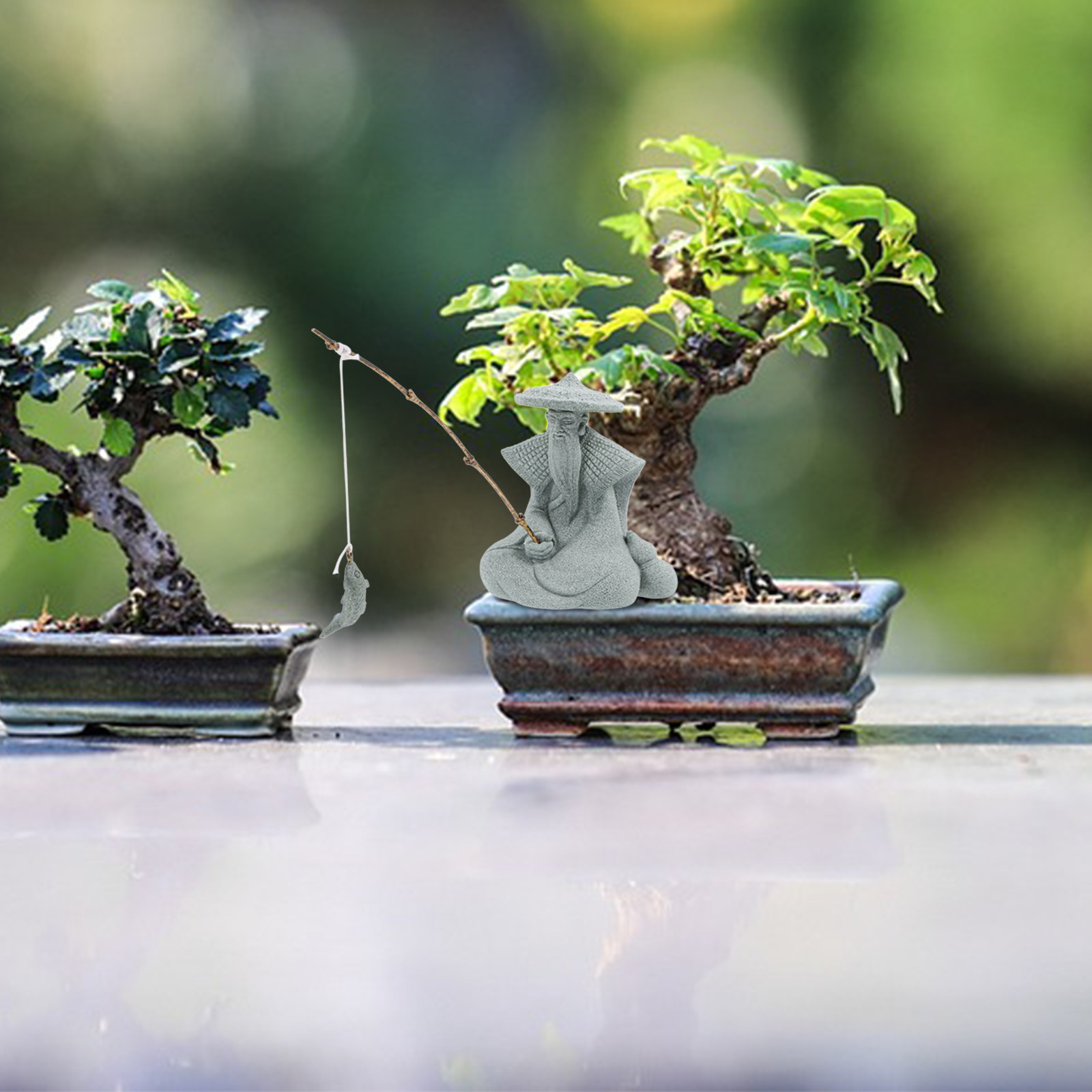 Japanese Garden Bonsai - Piccola Statua di Pescatore in Resina,
